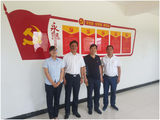 “ 看聽(tīng)談查 ”板 找短板  黨建巡查促提升——花花牛集團(tuán)黨委開(kāi)展基層黨建工作巡查