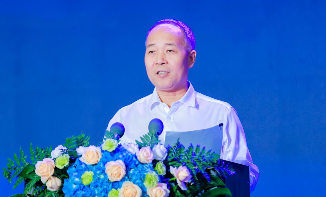 啟航新征程 點(diǎn)亮新賽道丨花花牛乳業(yè)集團(tuán)參加第十四屆中國(guó)奶業(yè)大會(huì)暨D20峰會(huì)，榮獲“中國(guó)乳制品生產(chǎn)企業(yè)現(xiàn)代化等級(jí)5A級(jí)”評(píng)定殊榮