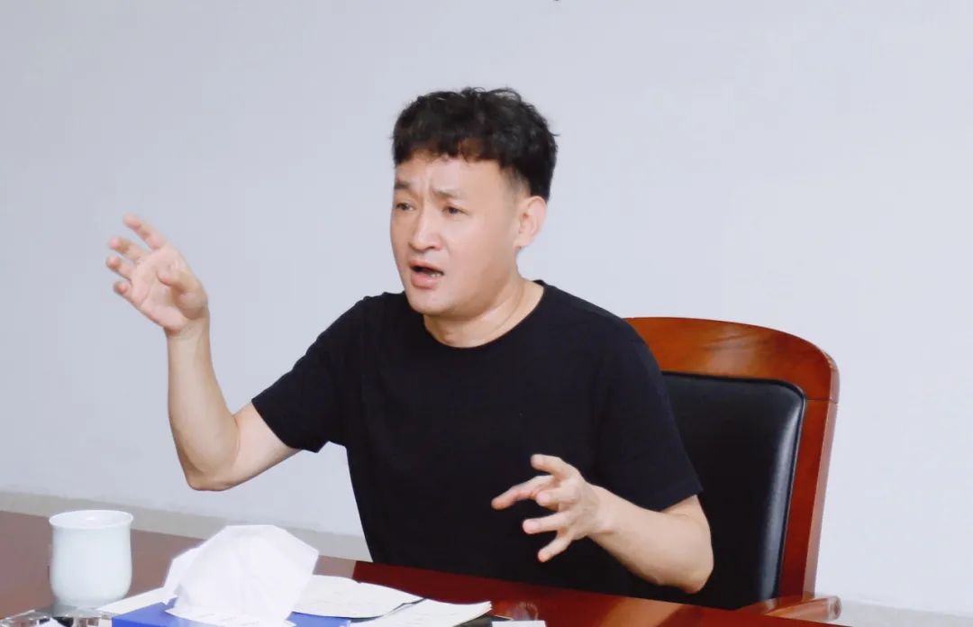 繼往開來 · 再創(chuàng)輝煌 | 花花牛乳業(yè)集團(tuán)召開9月營銷、養(yǎng)殖及飼料月度經(jīng)營工作會(huì)議