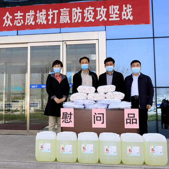 鄭州市人大副主任孫黎、市政府副市長(zhǎng)李喜安一行 蒞臨花花牛開展“三送一強(qiáng)”活動(dòng)