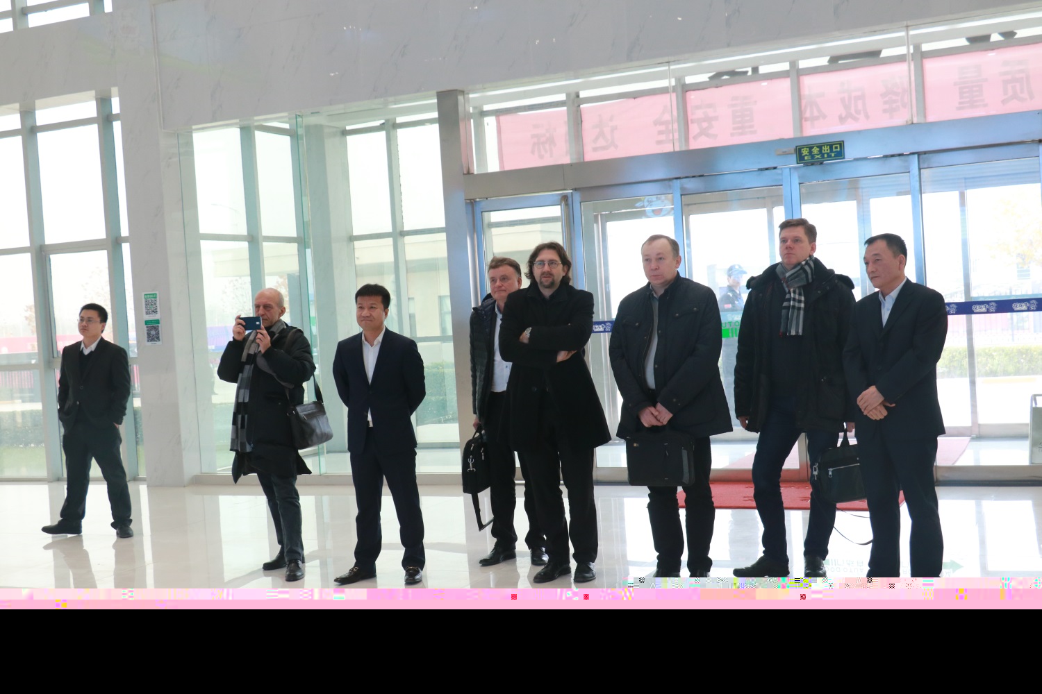 波蘭BZK集團(tuán)參觀訪問(wèn)花花牛