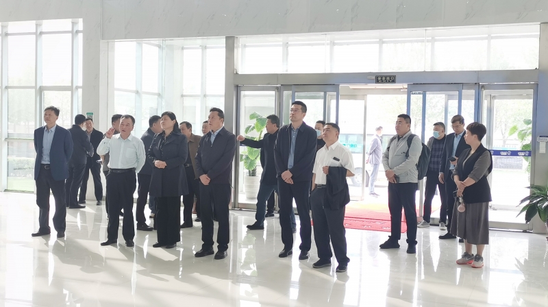 花花牛丨沈陽市人大常委會副主任曹鵬一行蒞臨花花?？疾熳? />
			</div>
		<div   id=