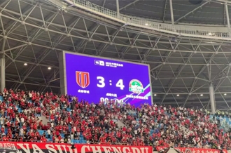 榮耀時刻，共赴巔峰——河南花花牛乳業(yè)集團見證河南足球歷史性突破，與一億家鄉(xiāng)人民共燃鐵血榮光！